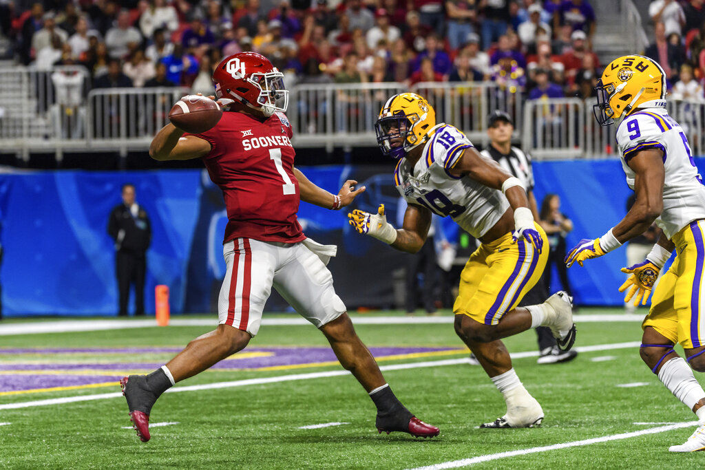 6. Jalen Hurts (Sr., Oklahoma, 6-1, 222)